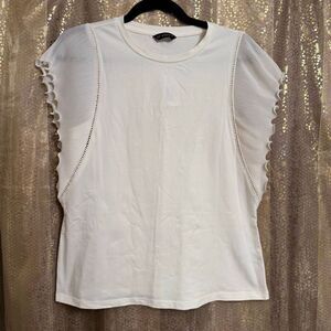 ET VOUS Ivory Ruffle Sleeve Top Blouse Size 10 Medium NWT